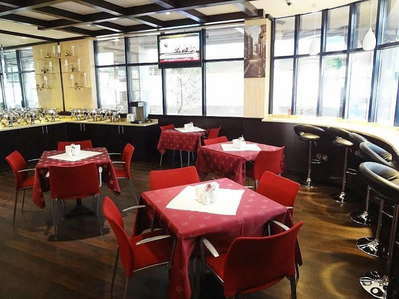 Welcome Hotel Apartments 1 Ντουμπάι Εξωτερικό φωτογραφία